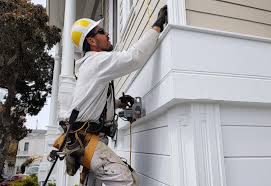 Best Storm Damage Siding Repair  in Eastmont, WA